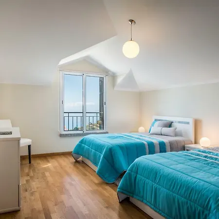 Savana By Atlantic *