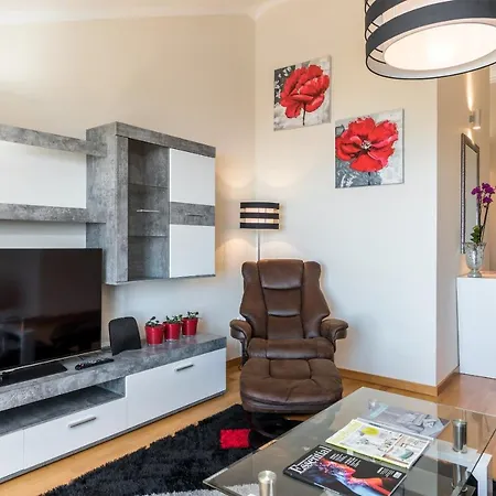 Savana By Atlantic Apartment