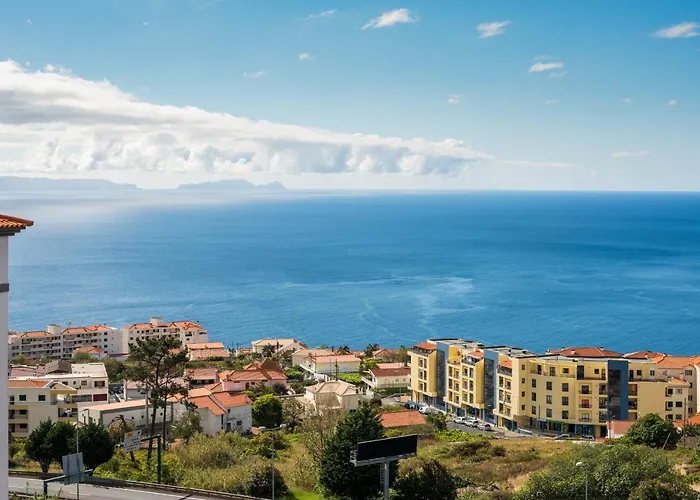 Savana By Atlantic Nogueira (Madeira)